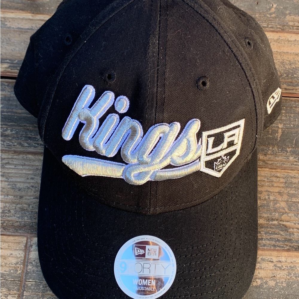 Kings LA snapback hat cap New Era 9FORTY women size M medium Los Angeles black